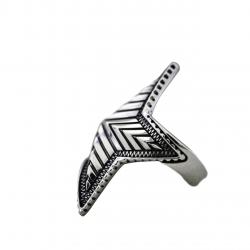 SMALL DEPP STAR RING