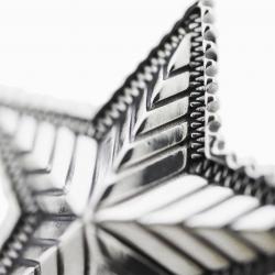 SMALL DEPP STAR PENDANT WITH ARROW SPRING