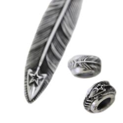 【SOLD OUT】CS NAVAJO HOLLOW STAR RIGHT ARROW FEATHER PENDANT WITH 2 BEADS