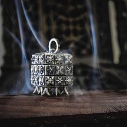 C★S 2023 VIP GIFT - RUBIK'S CUBE INCENSE STAND PENDANT