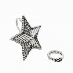 BIG DEPP STAR PENDANT WITH ARROW SPRING