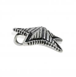 SMALL DEPP STAR PENDANT