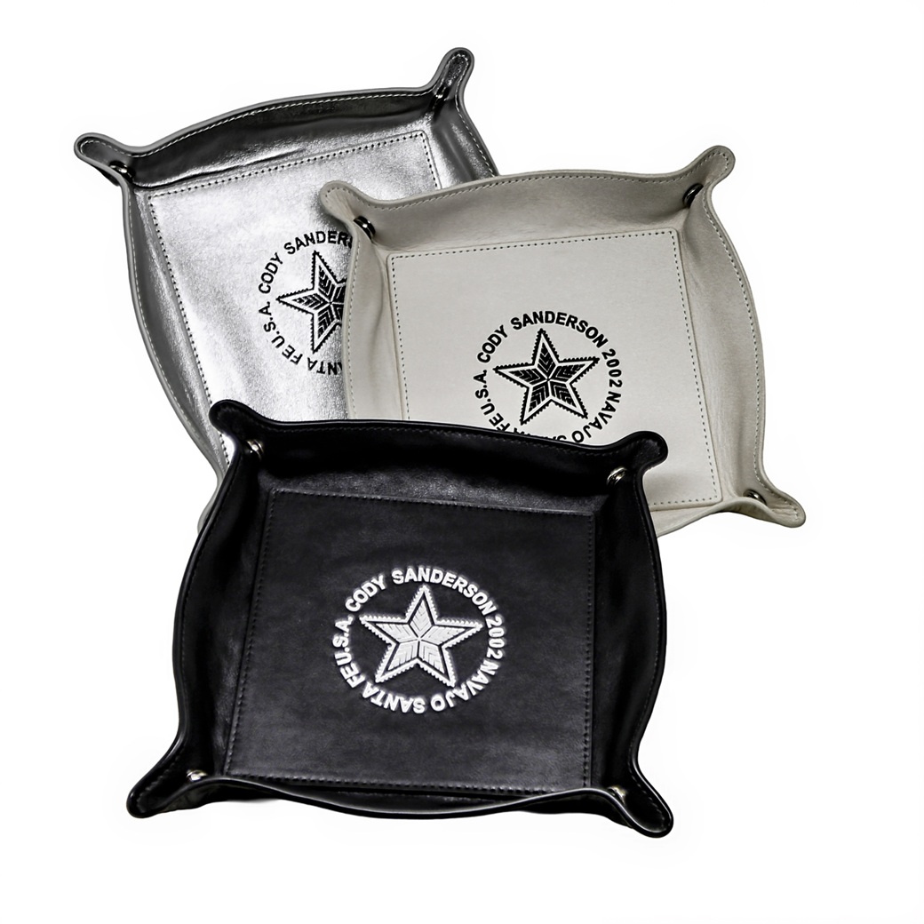 【GIFT WITH PURCHASE ONLINE】LEATHER PRINTED LOGO TRAY - WHITE