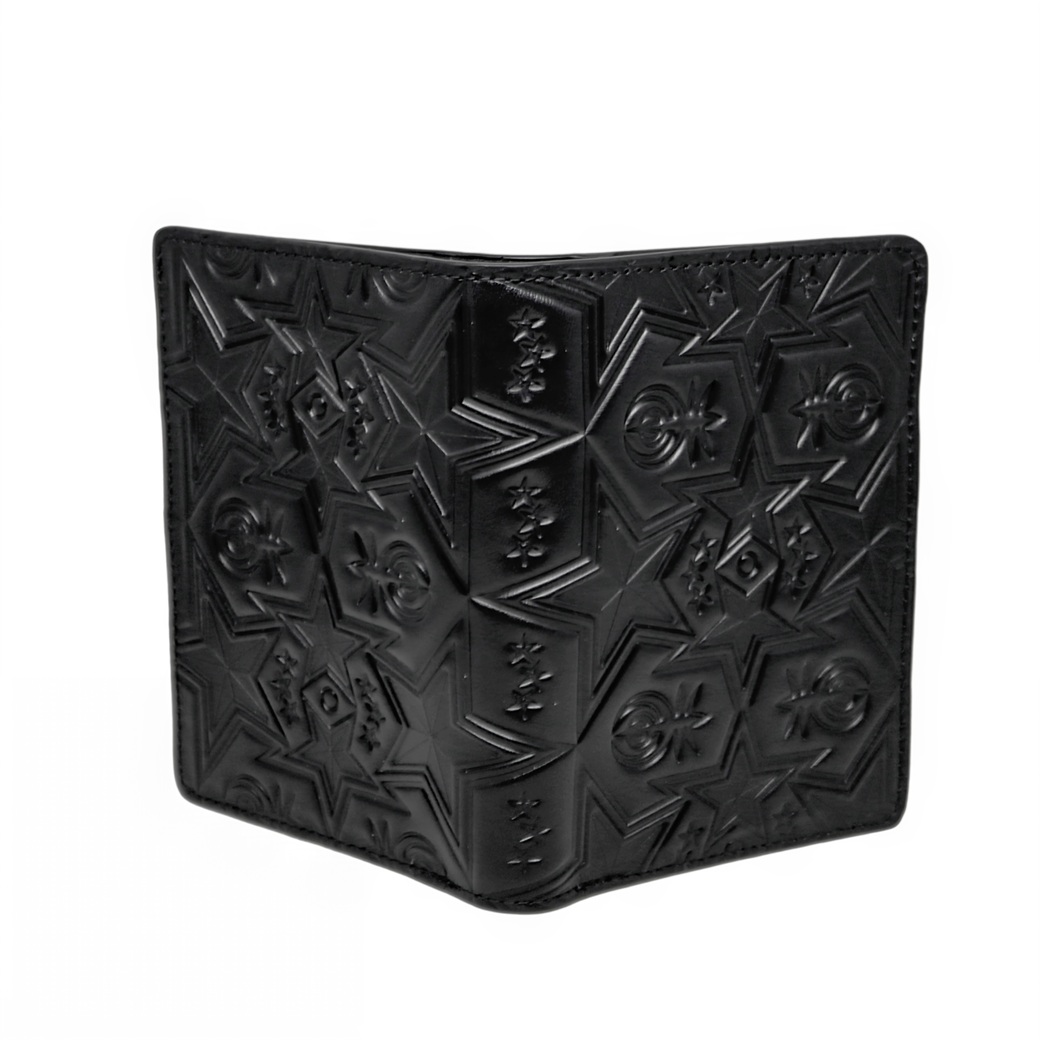 【GIFT WITH PURCHASE ONLINE】LEATHER PRINTED LOGO PASSPORT HOLDER - BLACK